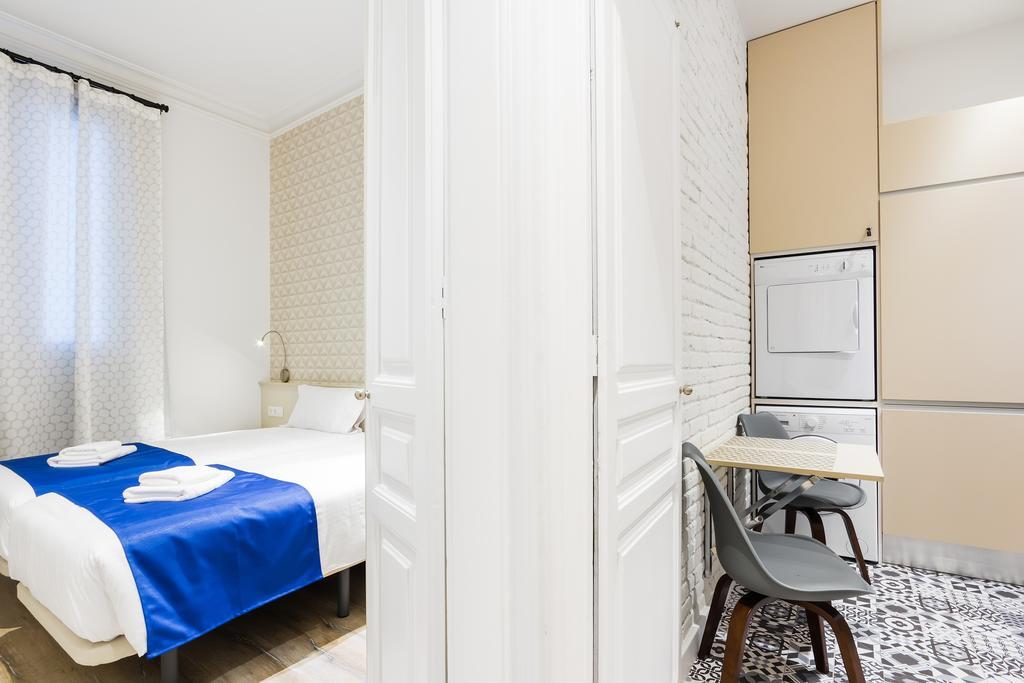 Barcelona Apartments Marina 124 Екстериор снимка